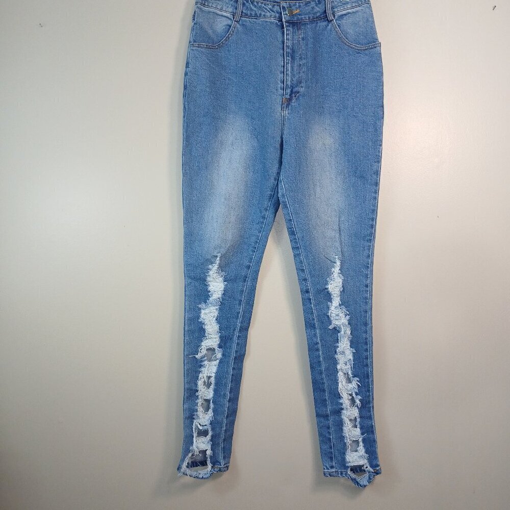 REHAB LAB, SAVE A SEAT, JEANS, NWT,SIZE MEDIUM DISTRESSED